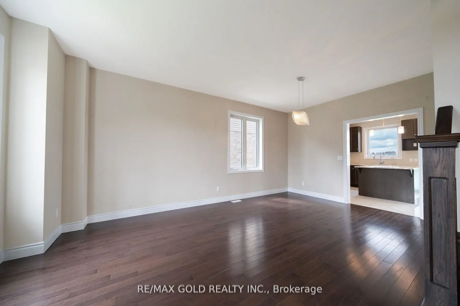 75 Burton Street photo 5
