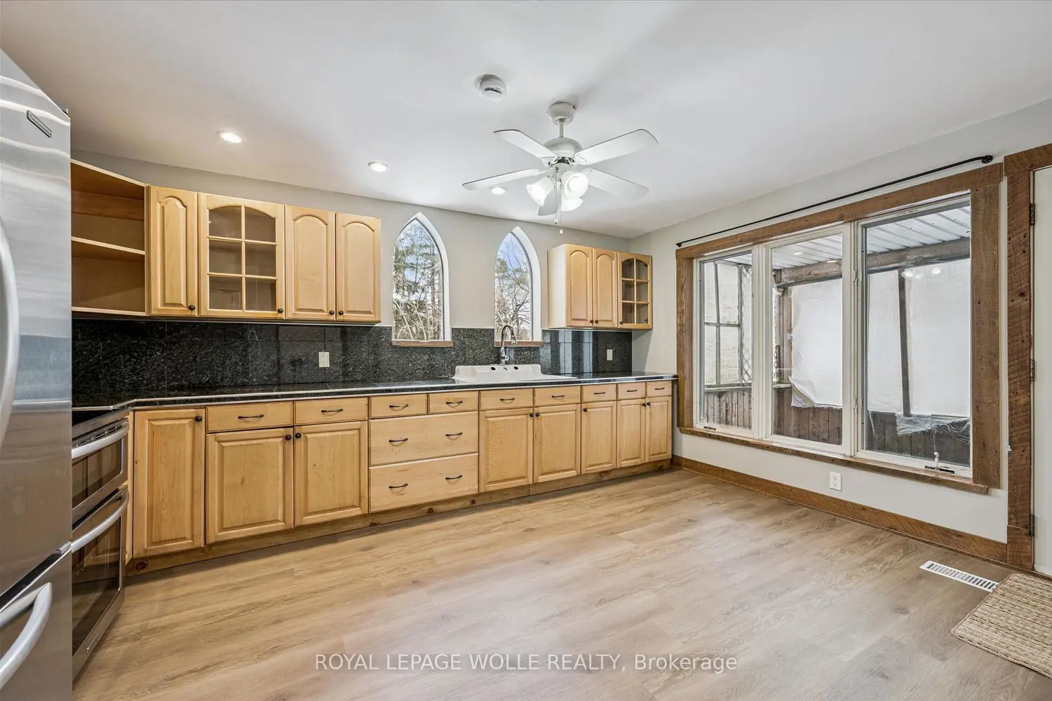 Additional image 8 of 8946 Wellington Road 16
