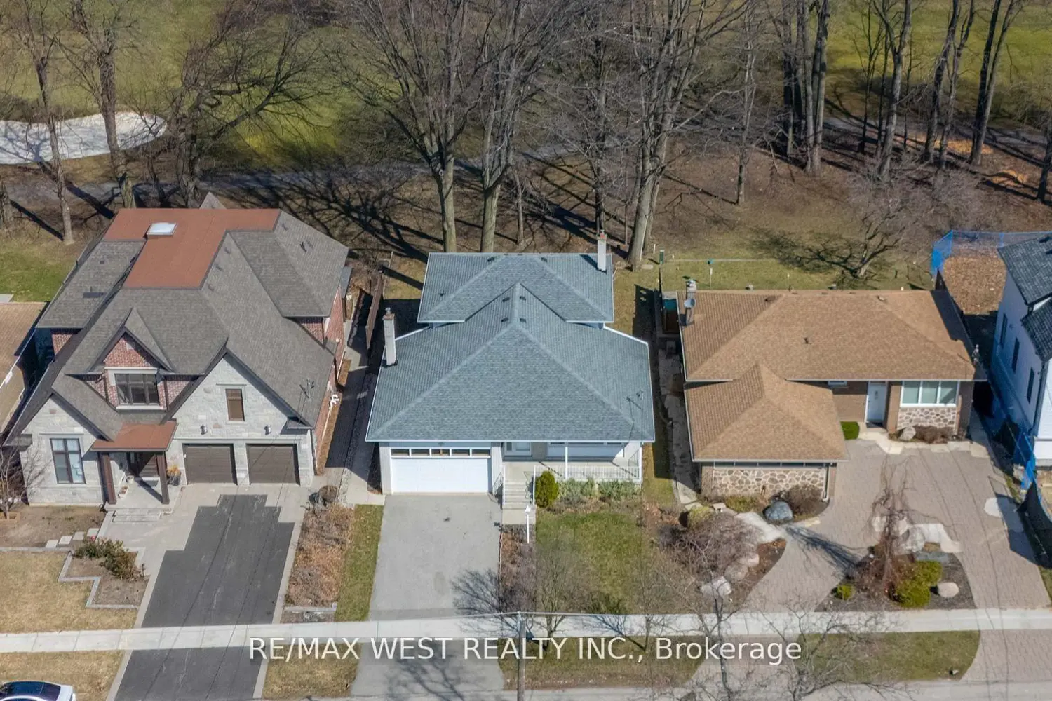 28 Braywin Drive photo 3