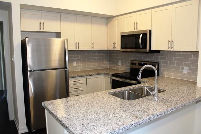 Additional image 3 of 252-6 Whitaker Way, Whitchurch-stouffville, ON, L4A 4T4