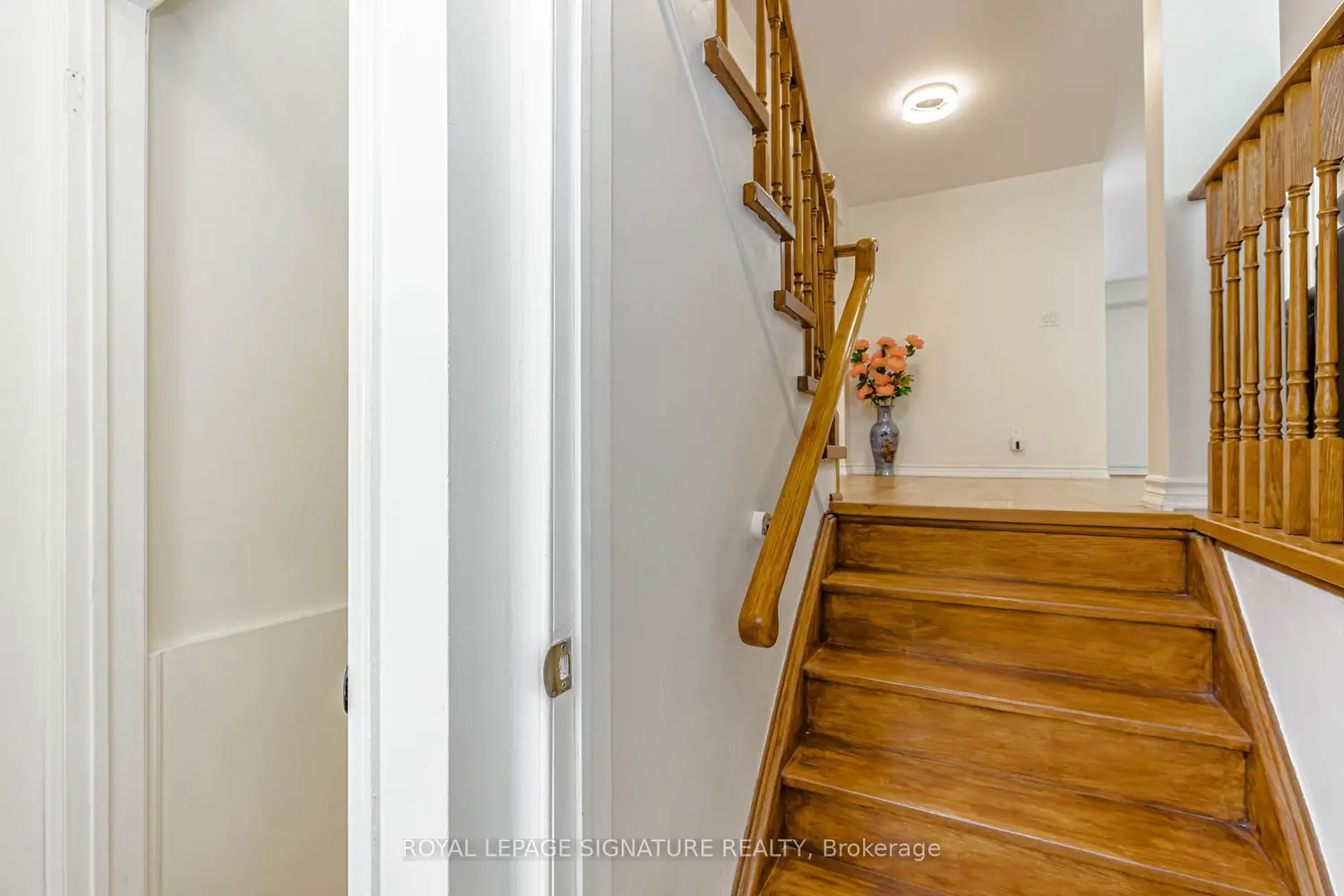 120 Tarragona Boulevard photo 2