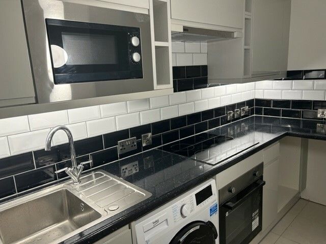 Additional image 4 of Studio to rentBilling Road, Abington, Northampton NN1