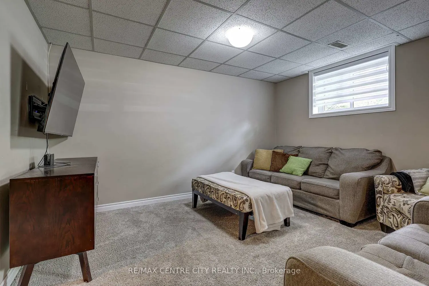 Additional image 7 of 142 Dufferin Street