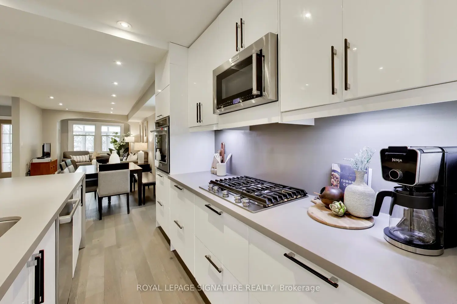 259 Torrens Avenue photo 4