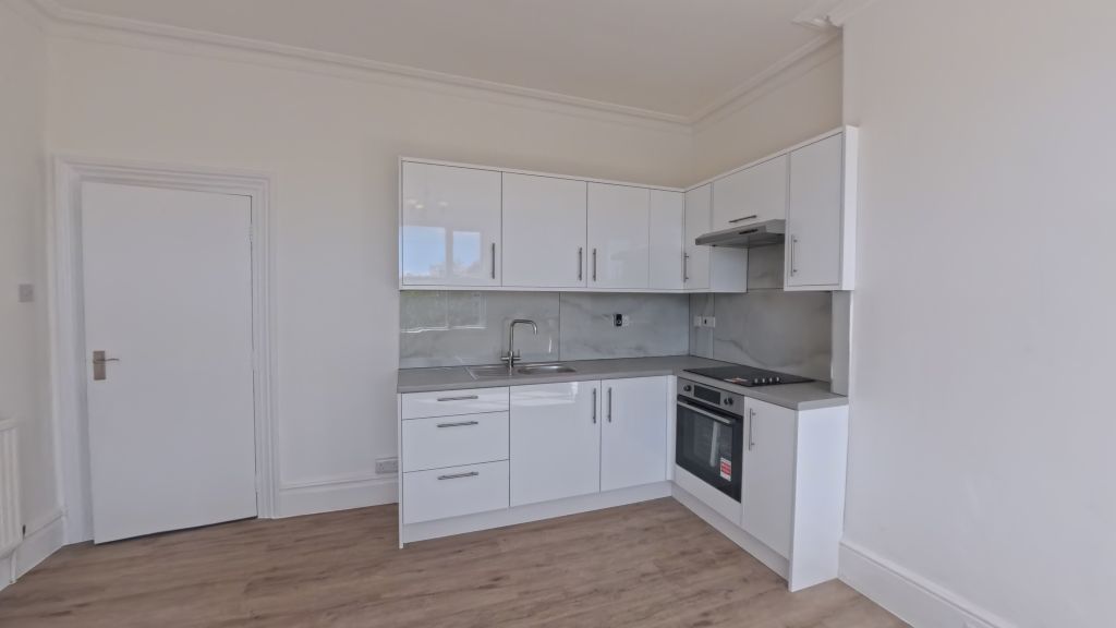 Additional image 5 of 2 bed flat to rentCharlton Road, Weston-Super-Mare BS23