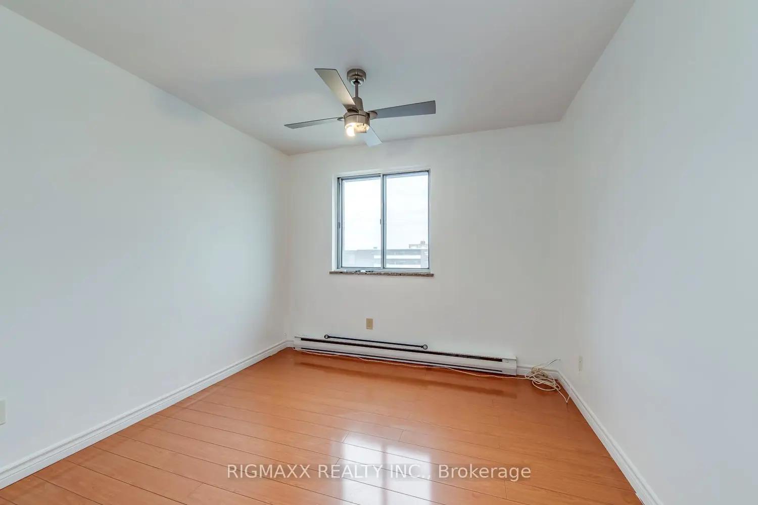Additional image 14 of 1660 Bloor Street 801