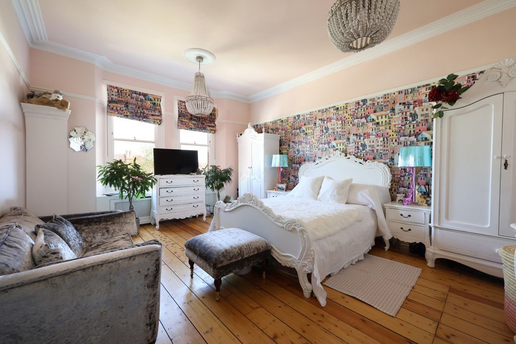 Additional image 14 of 5 bed semi-detached house for saleLimerick Road, Redland, Bristol BS6