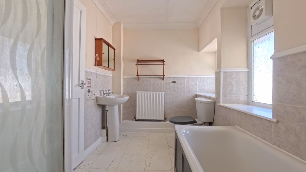 Additional image 14 of 3 bed detached bungalow to rentSndbay, Weston-Super-Mare BS22