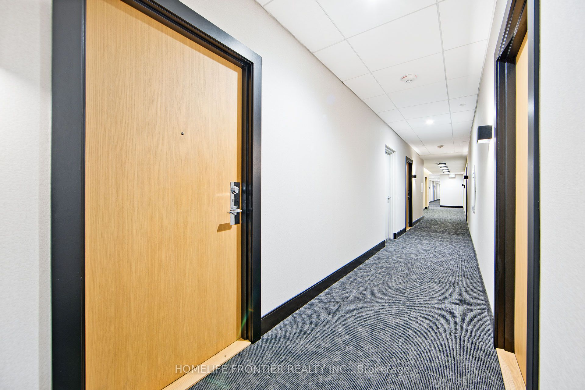 Additional image 4 of 1918-2520 Eglinton Avenue W, Mississauga, ON, L5M 0Y4