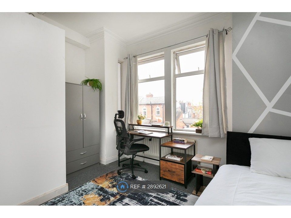 Additional image 6 of 6 bed terraced house to rentSaint Peters Road, Leicester LE2