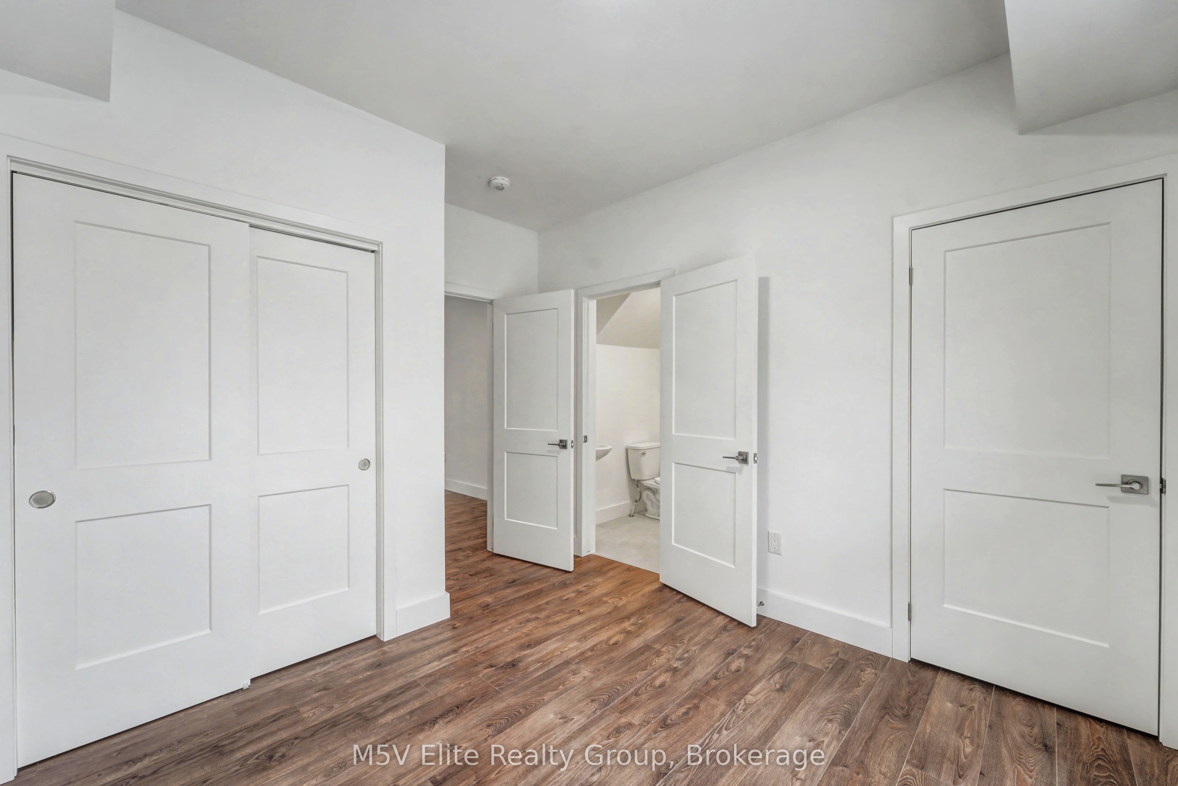 Additional image 3 of 217-6638 Mcleod Road, Niagara Falls, ON, L2G 3G5