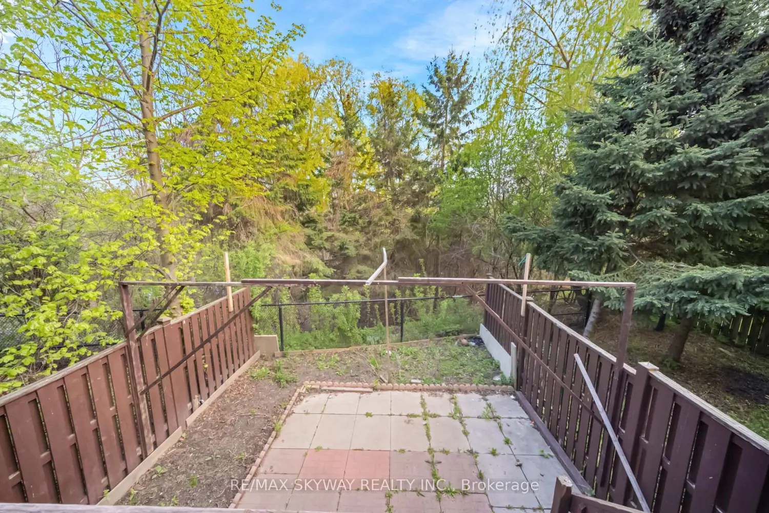 Additional image 12 of 64 Bernard Avenue