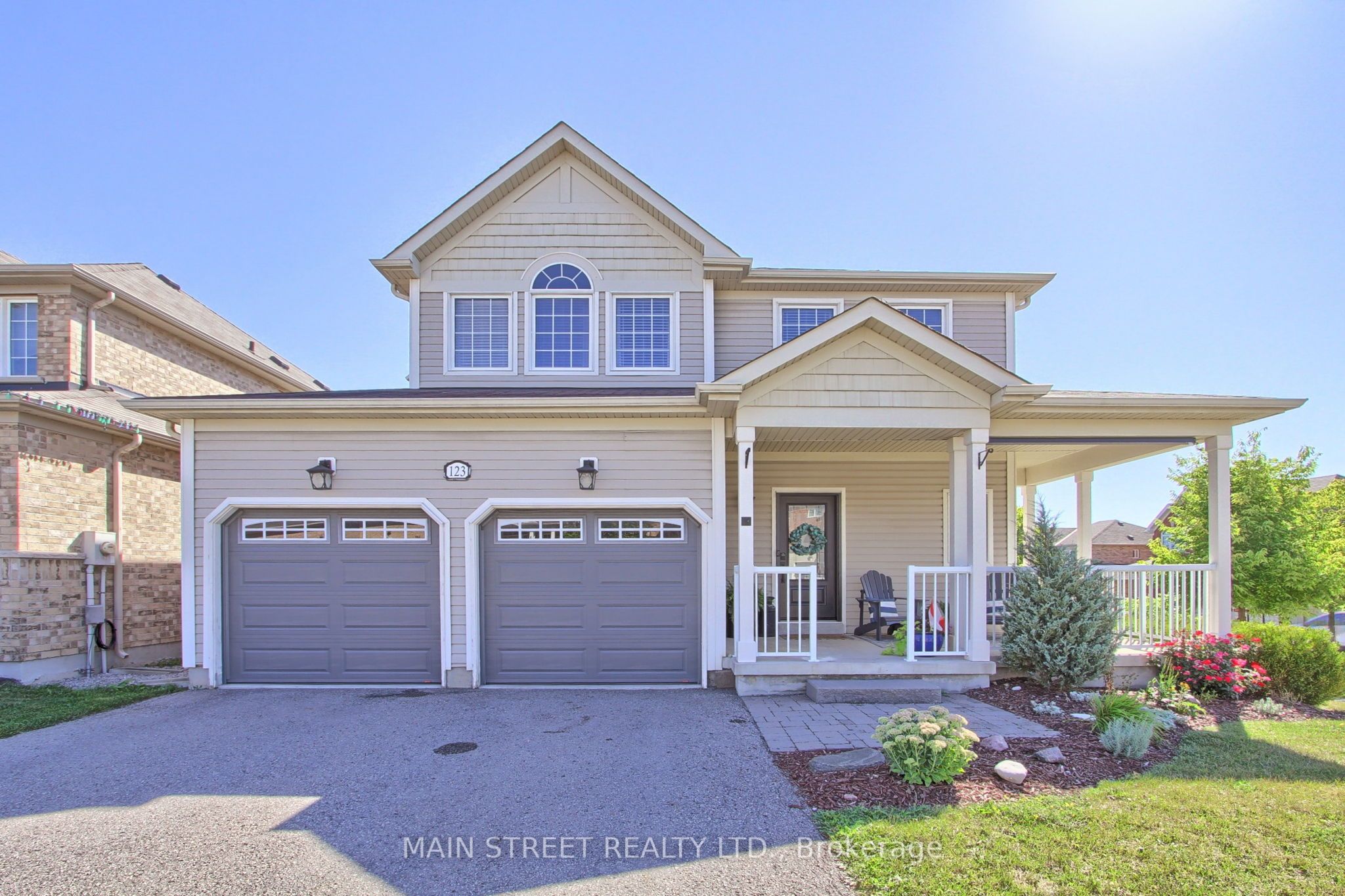 123 Laurendale Avenue, Georgina, ON, L4P 0C4