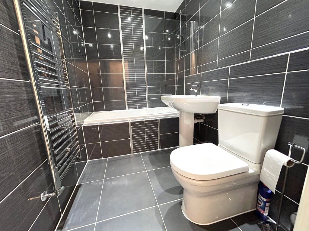 Additional image 11 of 2 bed flat for saleGrenfell Park, Parkgate, Neston, Cheshire CH64