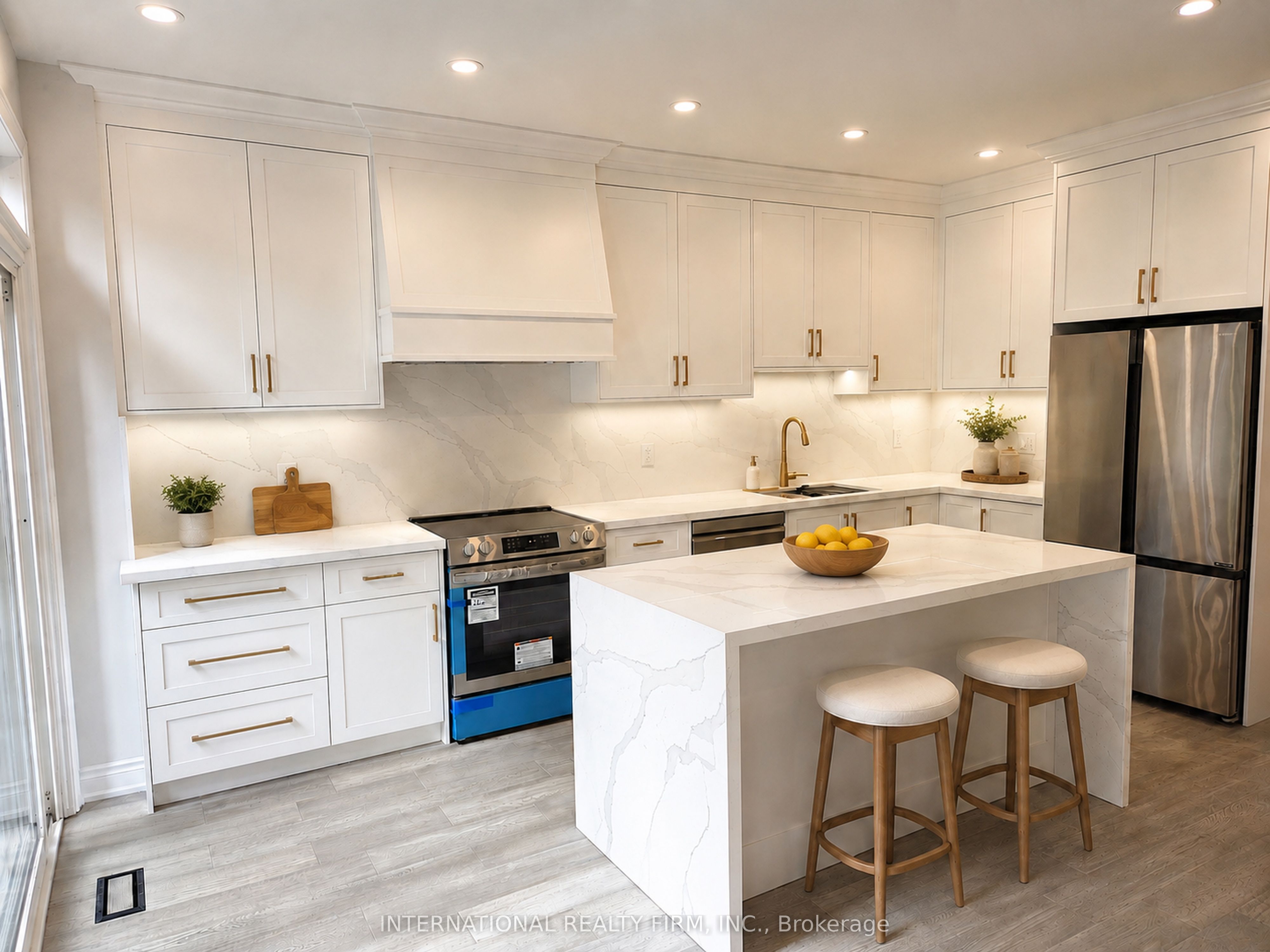 32 Bel Canto Crescent, Richmond Hill, ON, L4E 4G7