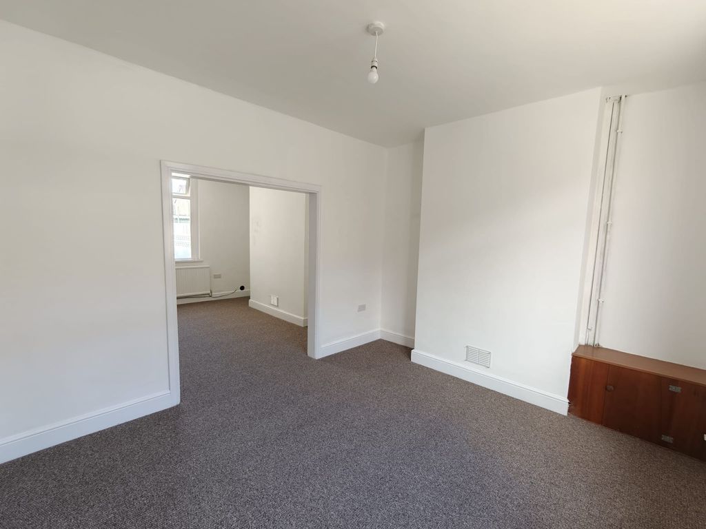 Additional image 5 of 3 bed terraced house to rentClyde Street, Risca NP11