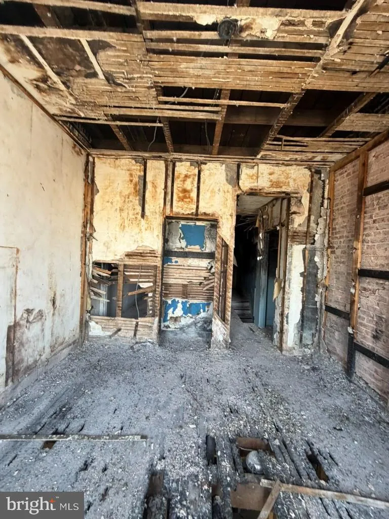 Additional image 77 of 2529-2531 E Monument Street, Baltimore, MD 21205