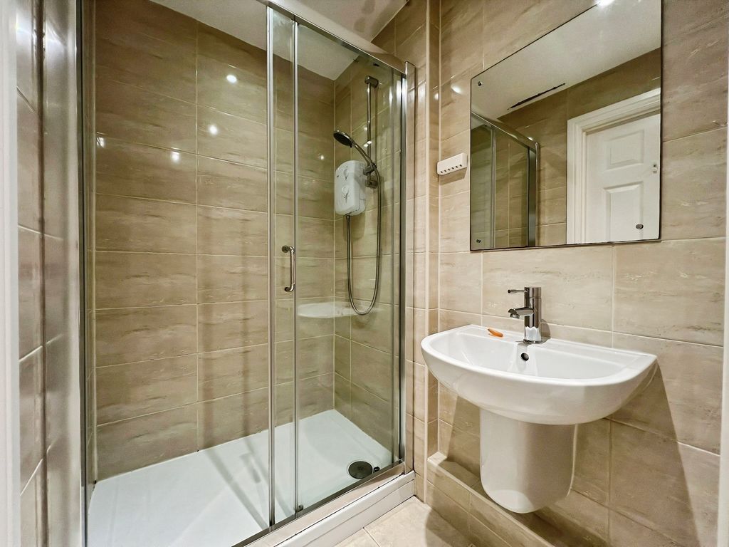 Additional image 10 of 2 bed flat to rentDunsgreen Court, Newcastle Upon Tyne NE20