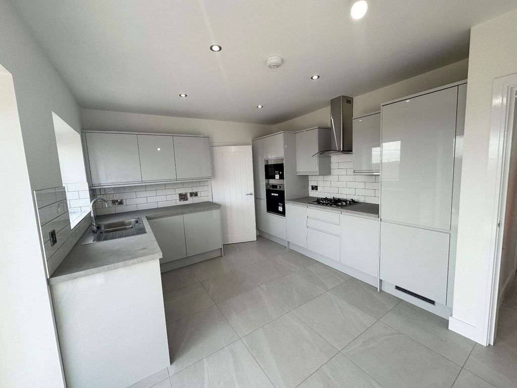 Additional image 4 of 3 bed detached bungalow for saleOld Cemetery Road, Headland, Hartlepool TS24