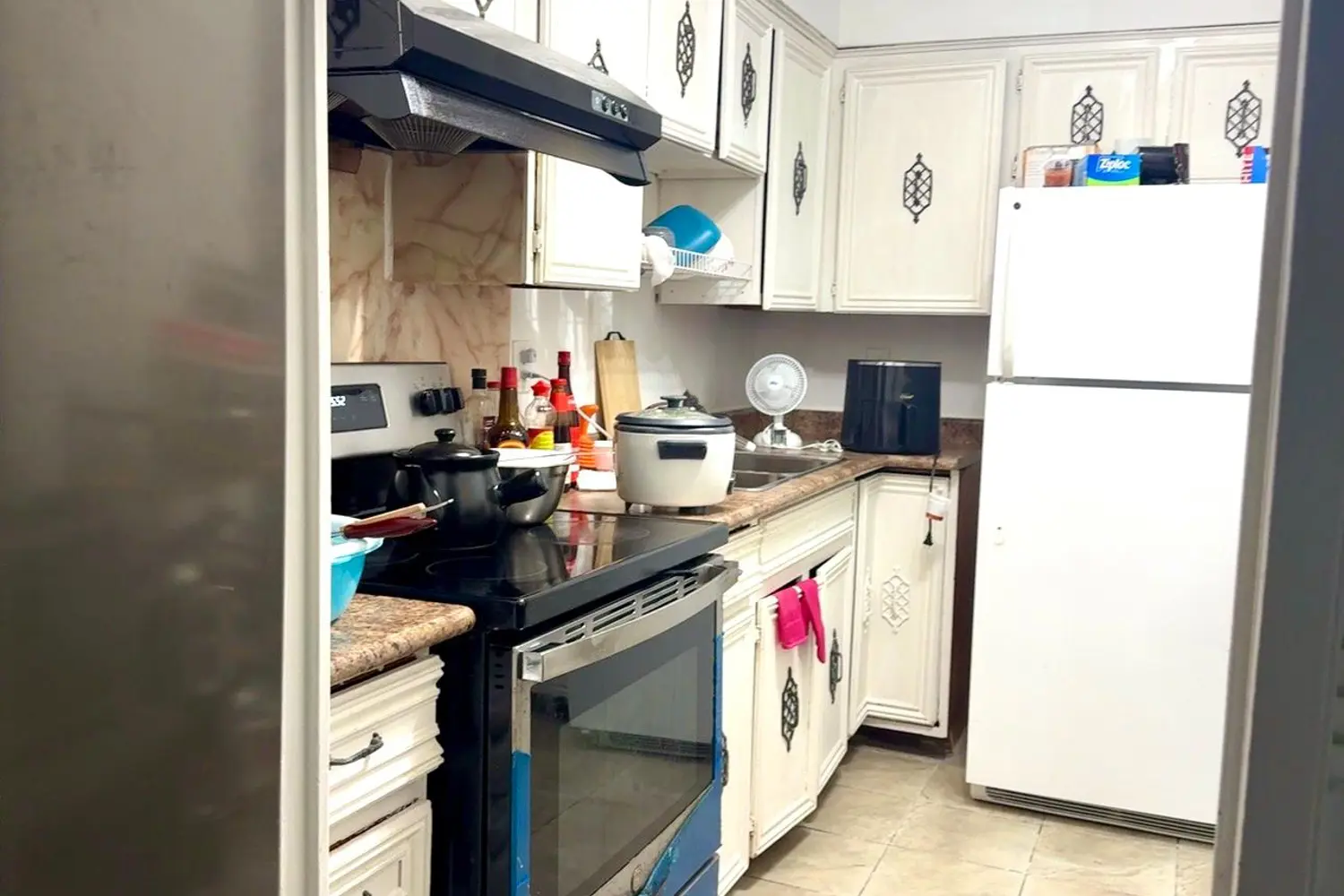 Additional image 11 of 10 Eddystone Avenue 116
