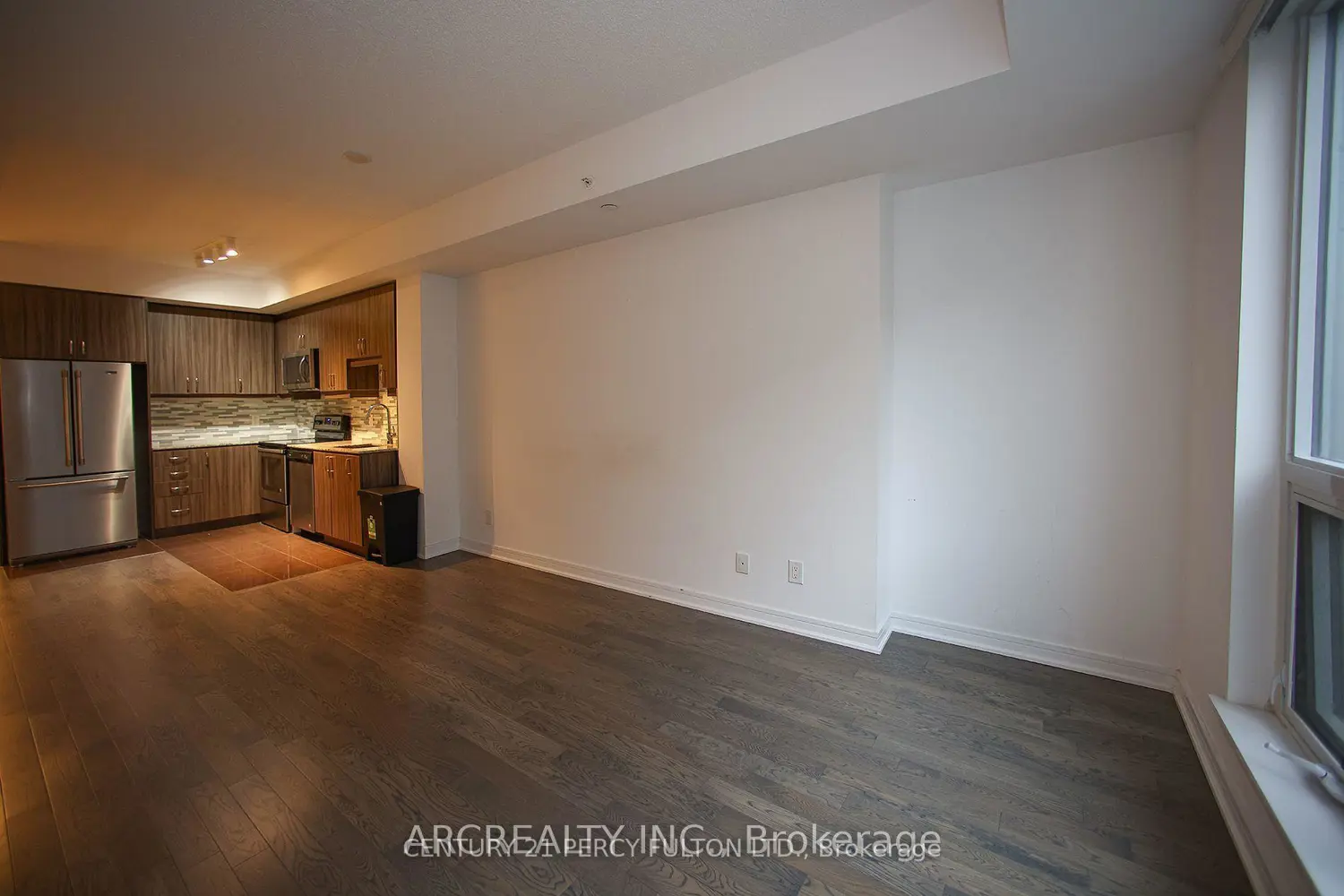 Additional image 4 of 9205 Yonge Street 512