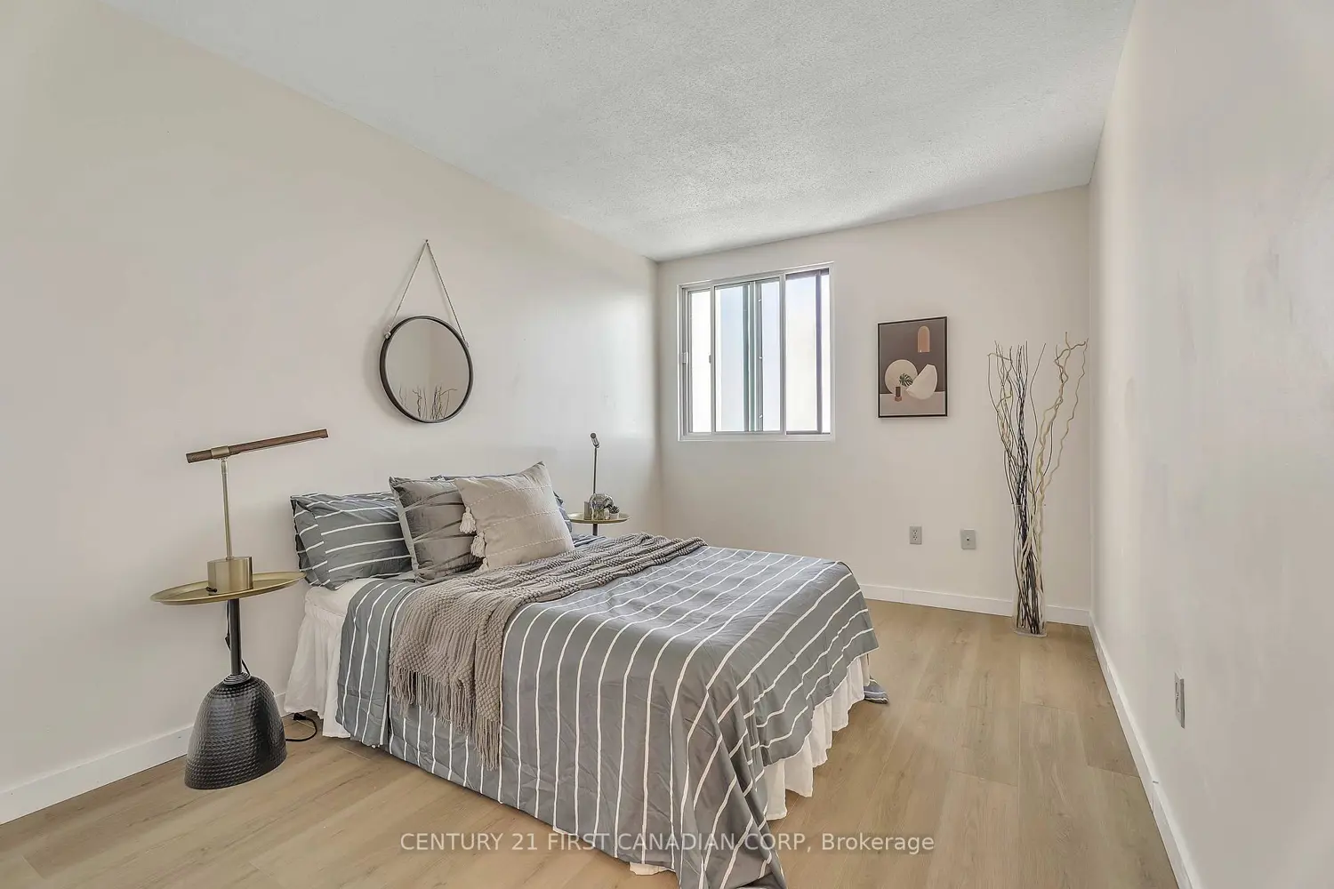 Additional image 17 of 600 Grenfell Drive 1010