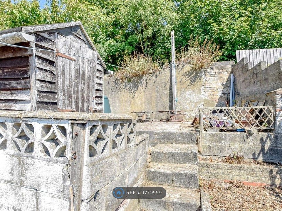 Additional image 20 of 3 bed terraced house to rentMain Street, Barry CF63