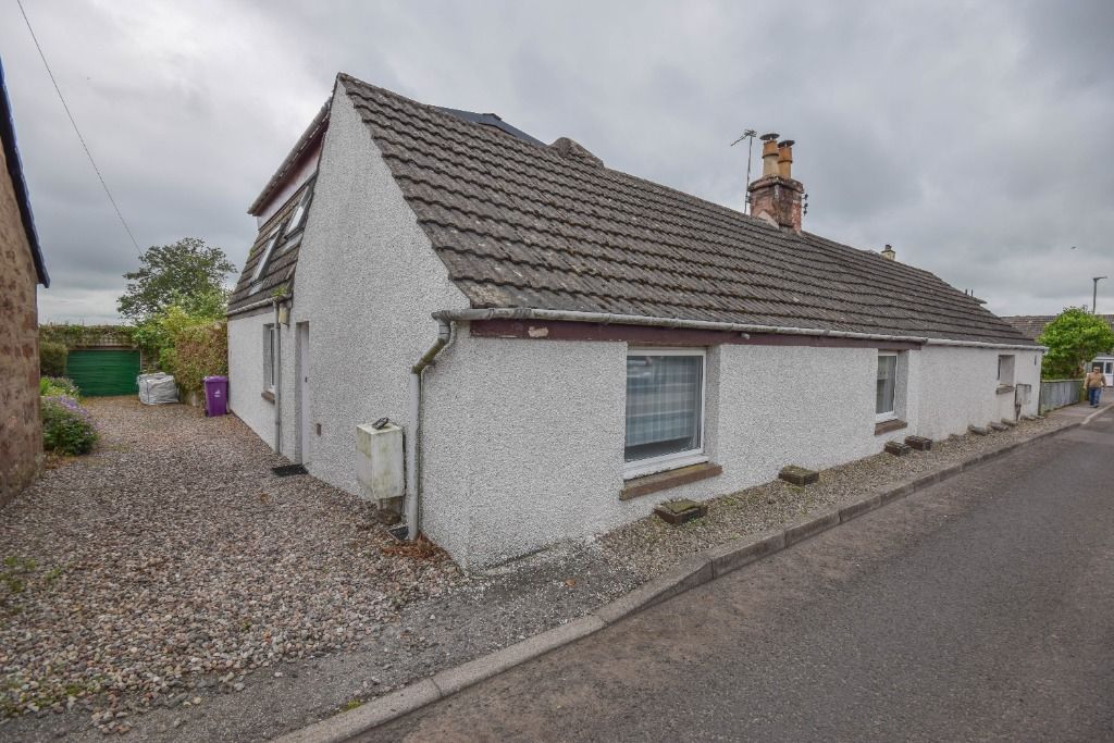 Additional image 2 of 3 bed semi-detached house to rentSunnyside, Kirriemuir, Angus DD8