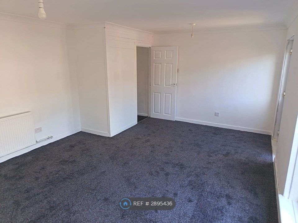 Additional image 4 of 3 bed end terrace house to rentKilbowie Road, Glasgow G67