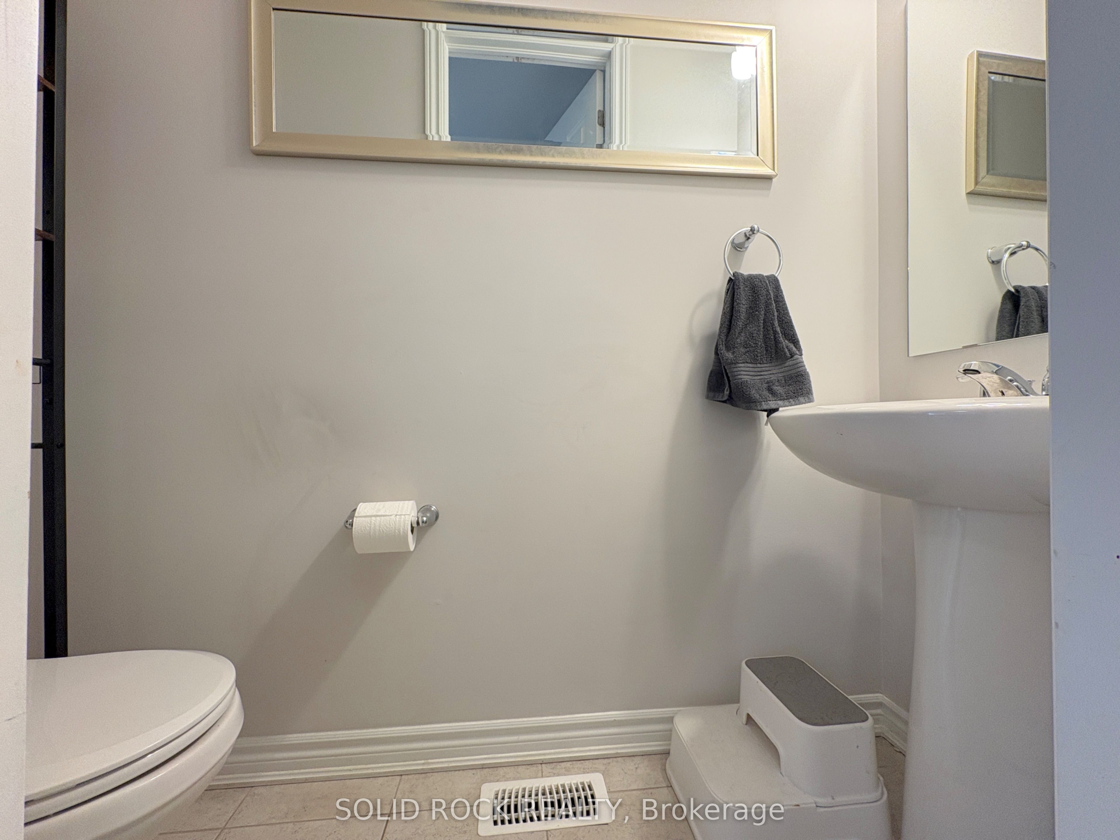 Additional image 5 of 719 Derreen Avenue, Ottawa, ON, K2S 2Y9