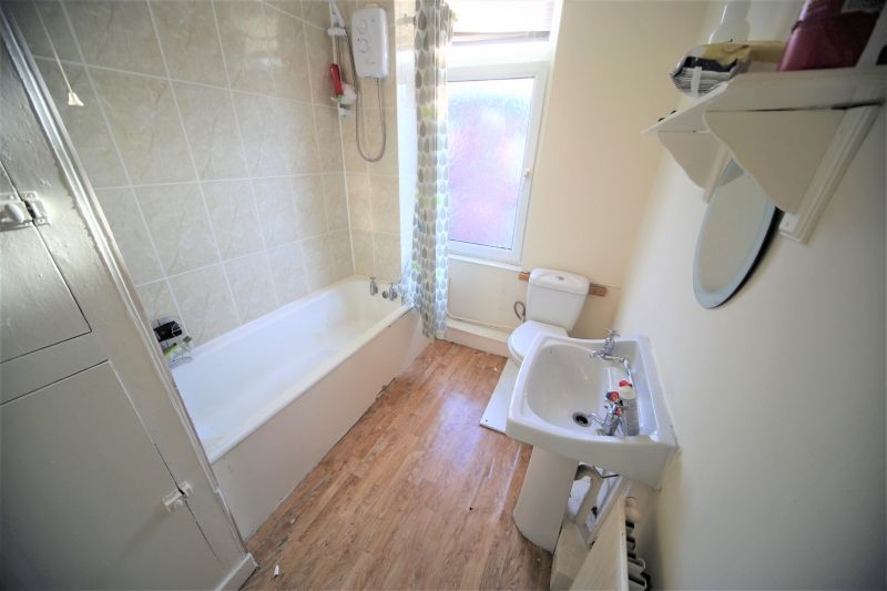Additional image 5 of 2 bed terraced house to rentHarold Road, Hyde Park, Leeds LS6