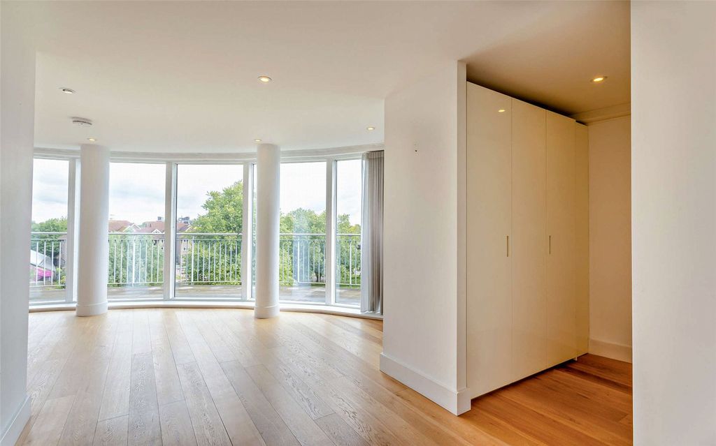 Additional image 19 of 3 bed flat to rentMarlowe House, Kingsley Walk, Cambridge CB5