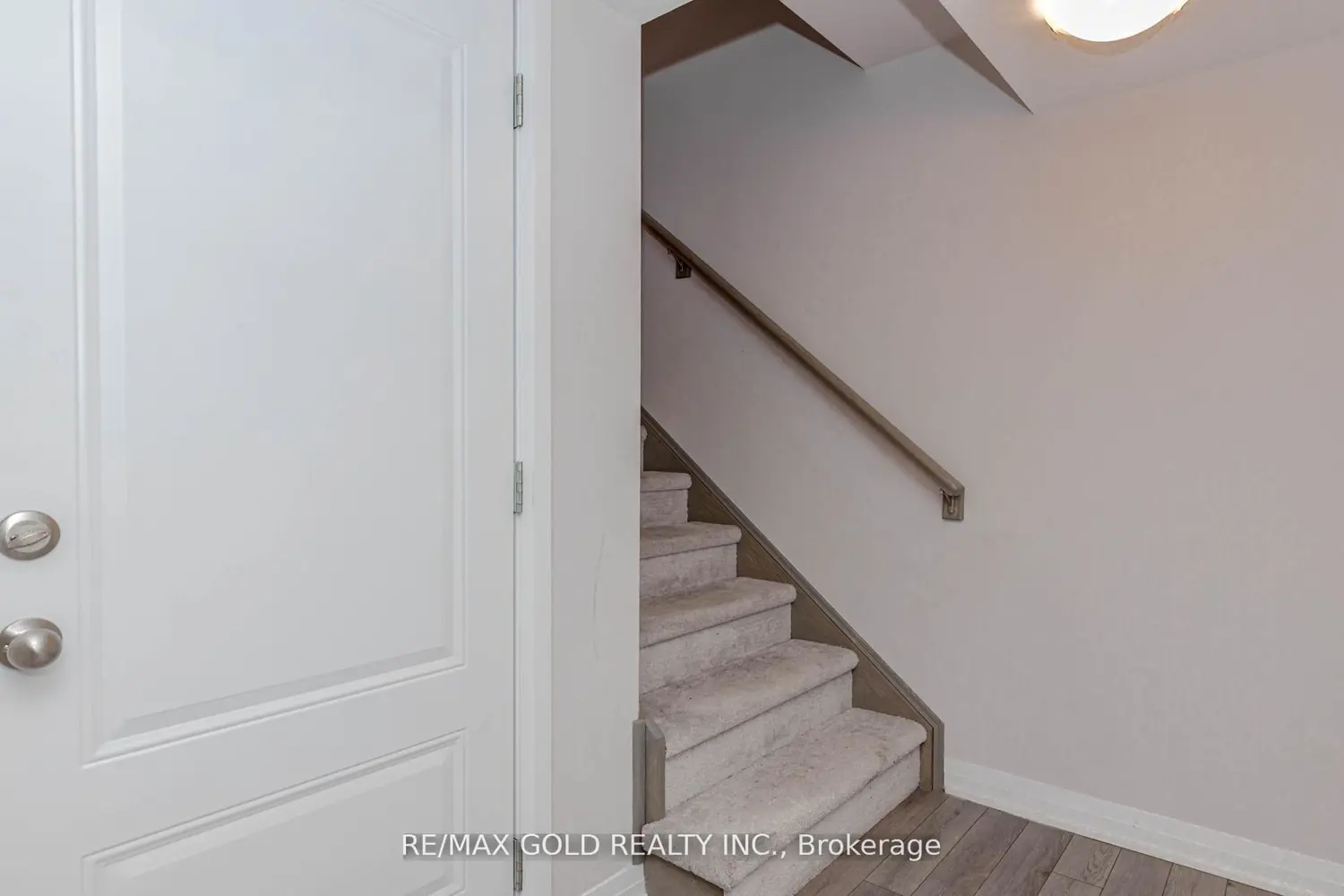Additional image 6 of 585 Colborne Street 1007