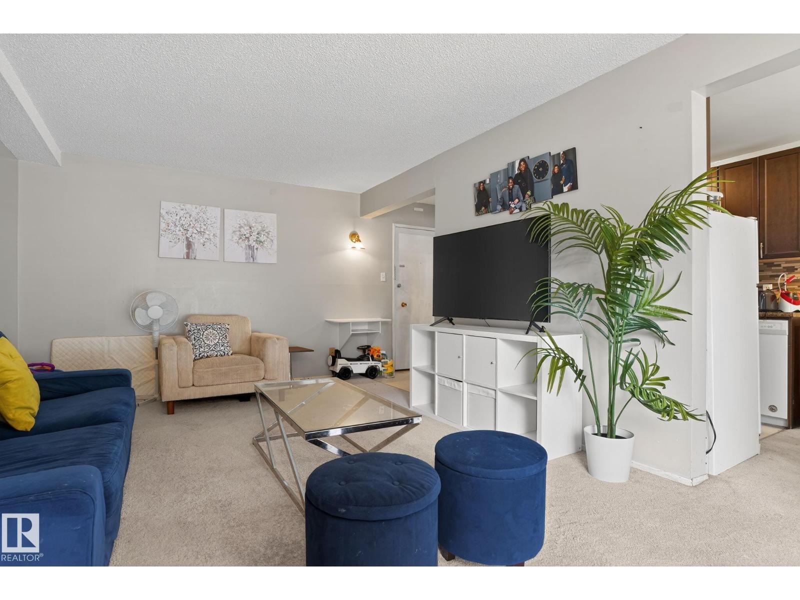 120-5730 Riverbend Road NW, Edmonton, AB, T6H4T4