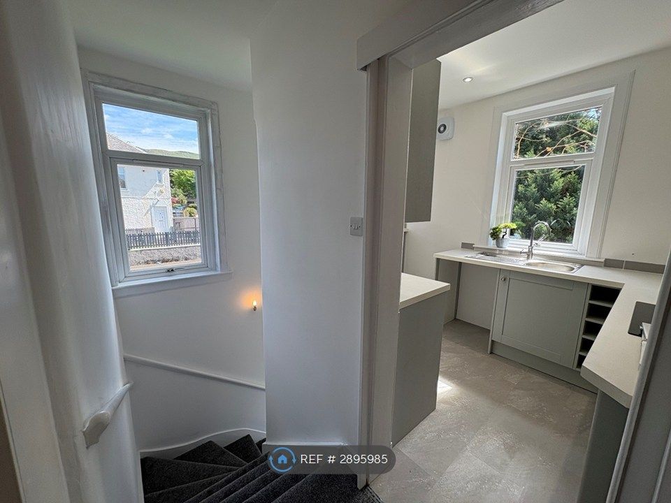Additional image 7 of 2 bed flat to rentKelvin Street, Largs KA30