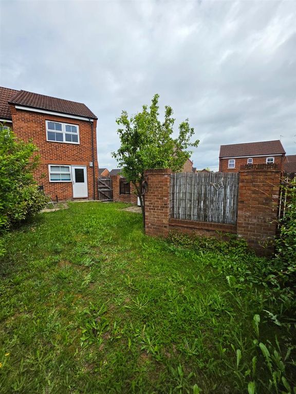 Additional image 10 of 2 bed end terrace house to rentHeron Gate, Scunthorpe DN16