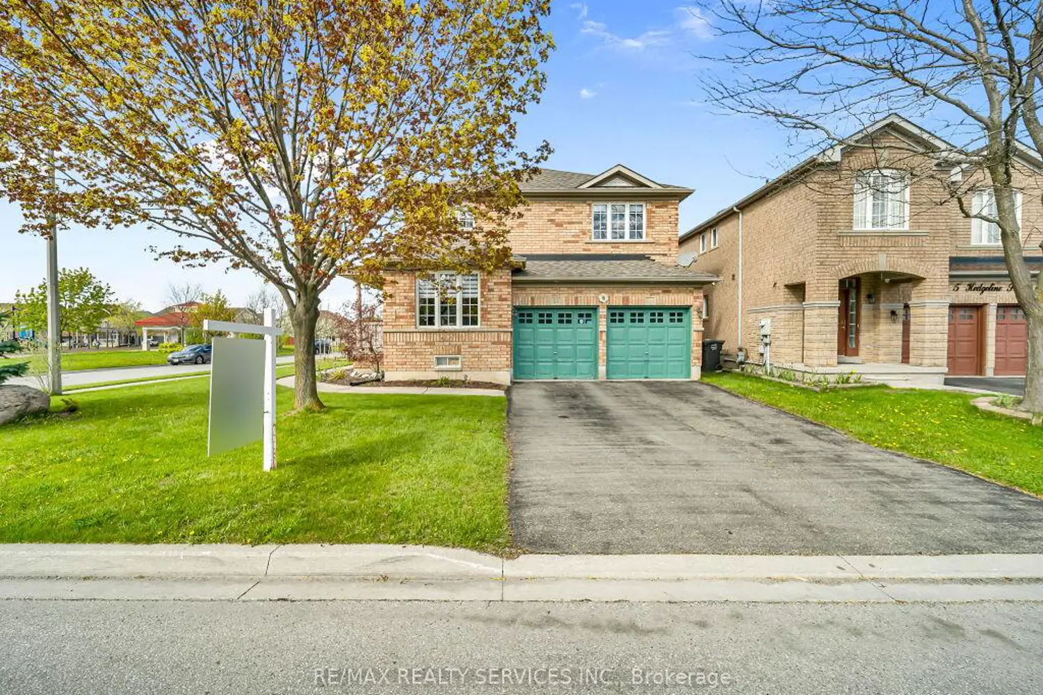 21 Filbert Way