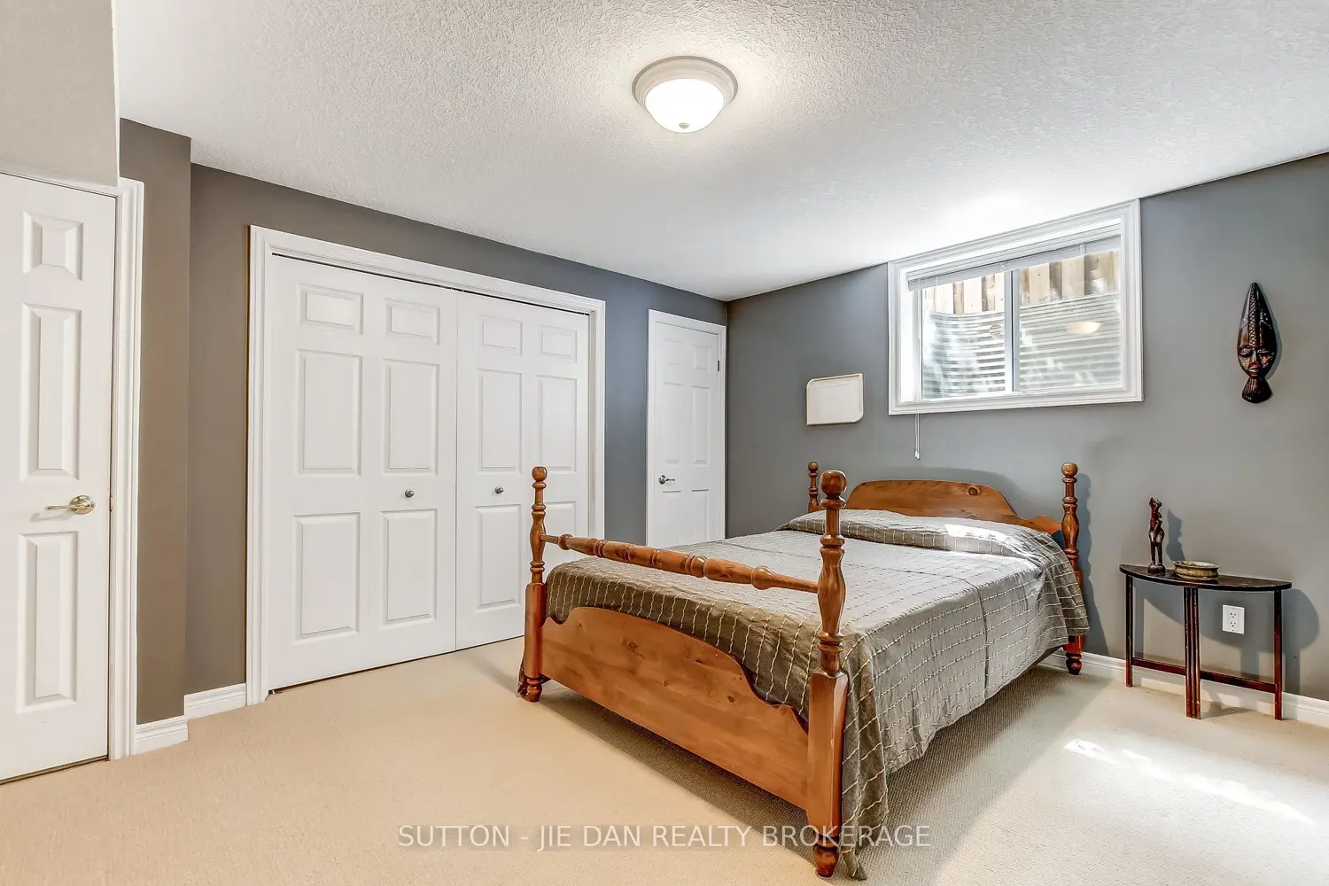 Additional image 12 of 631 Whitehaven Crescent