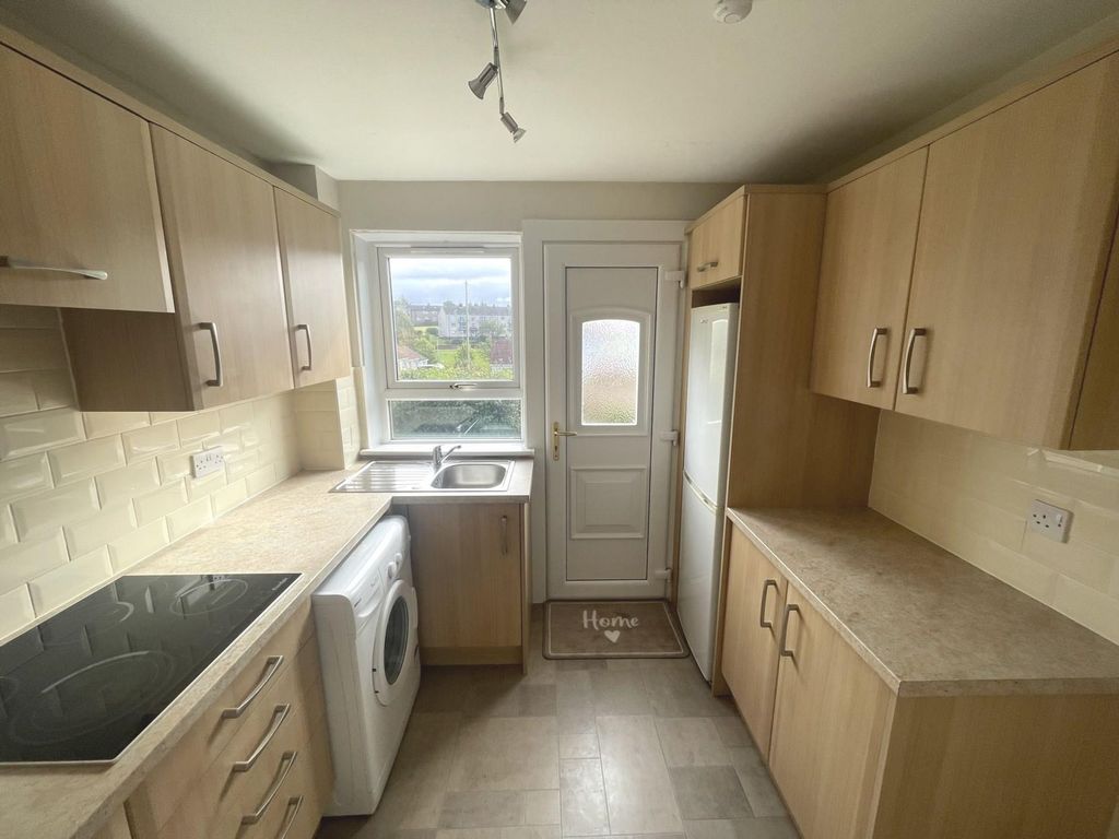 Additional image 5 of 2 bed terraced house to rentSpencer Drive, Paisley PA2