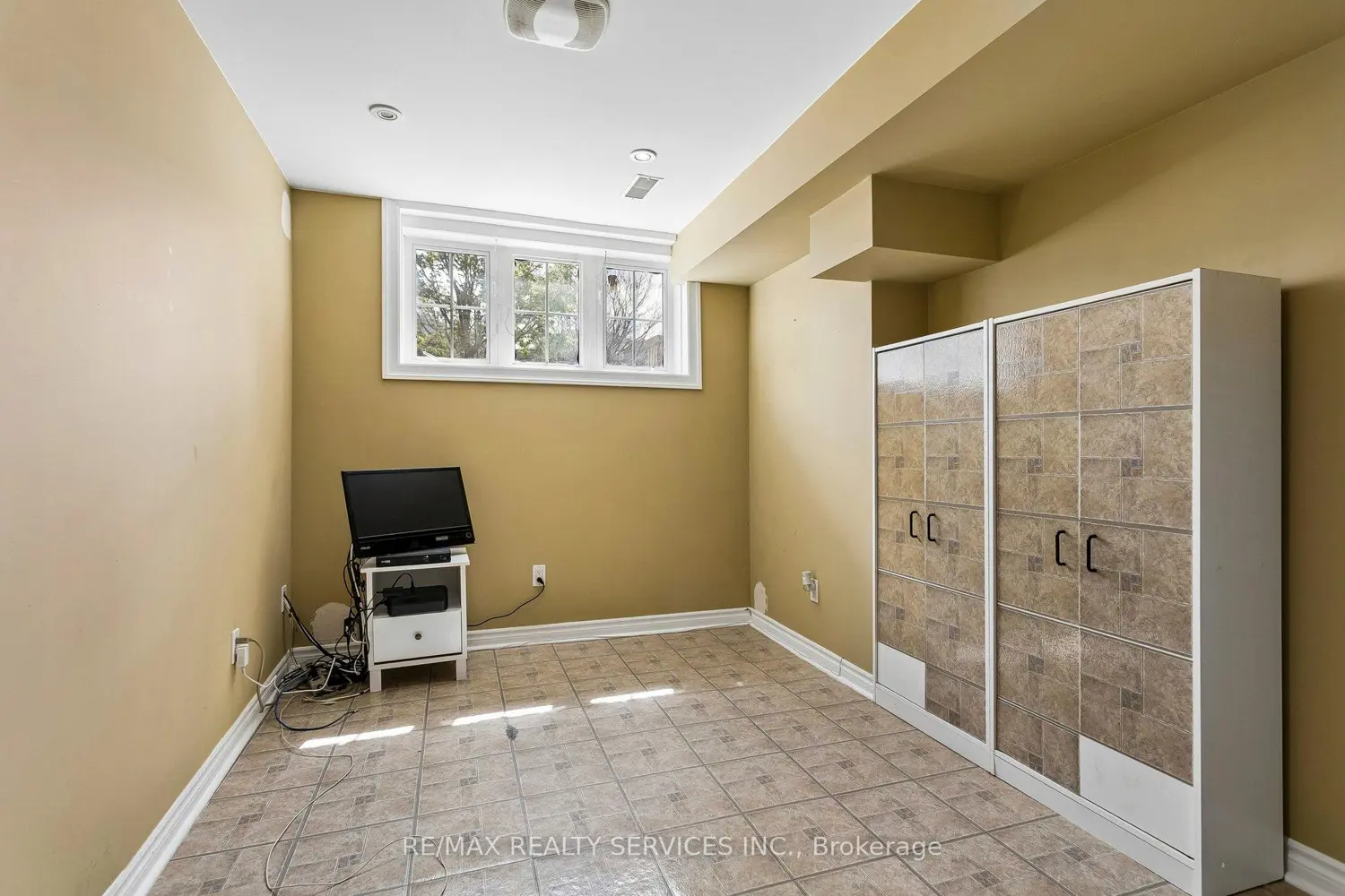 Additional image 18 of 12 Goldie Avenue