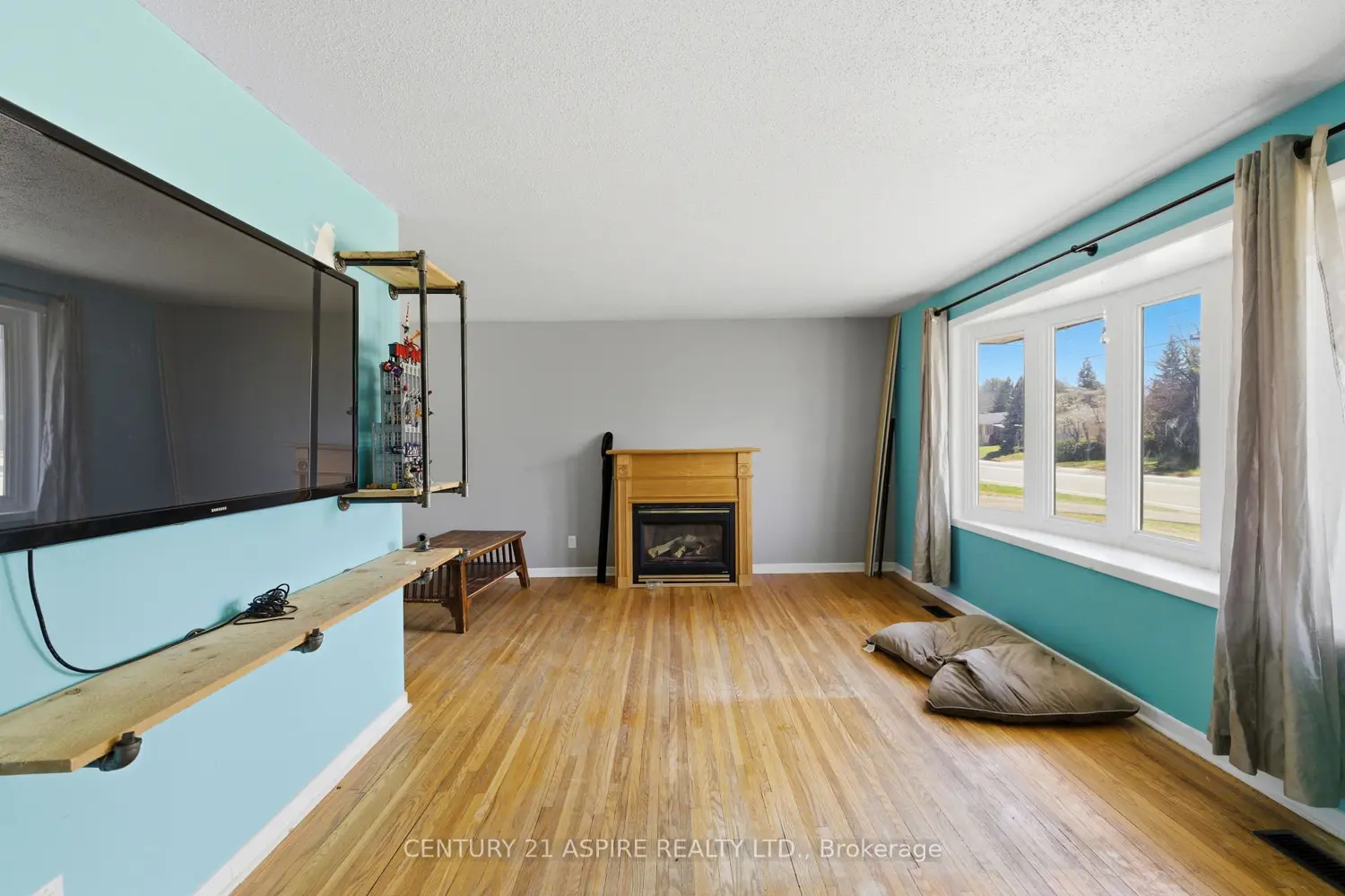76 Doran Road