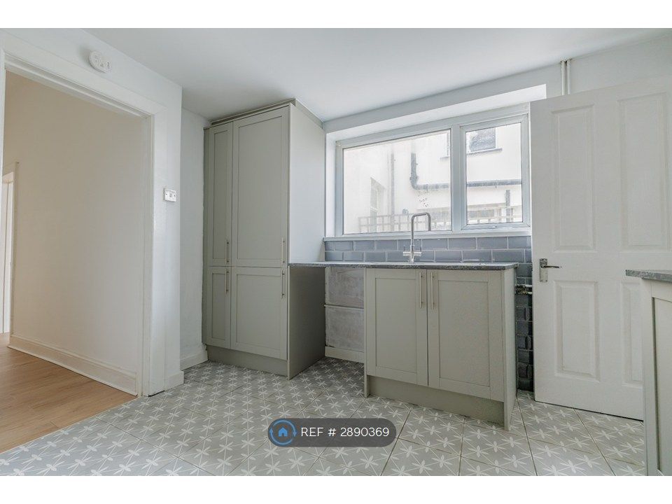 Additional image 22 of 3 bed terraced house to rentBarry Road, Barry CF63