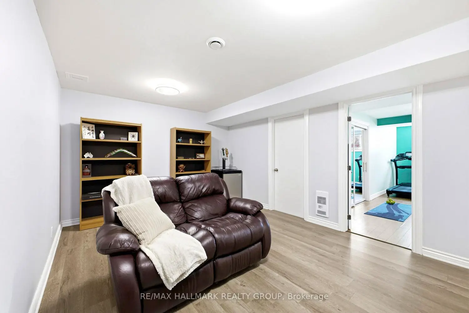 3778 Bouvier Road photo 2