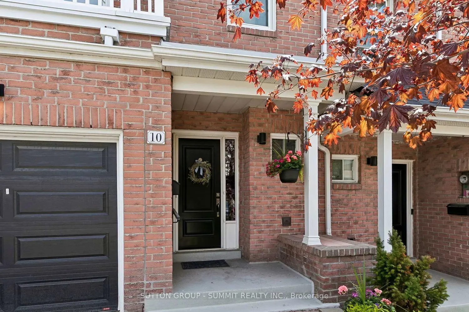 10 Tamarack Circle photo 2