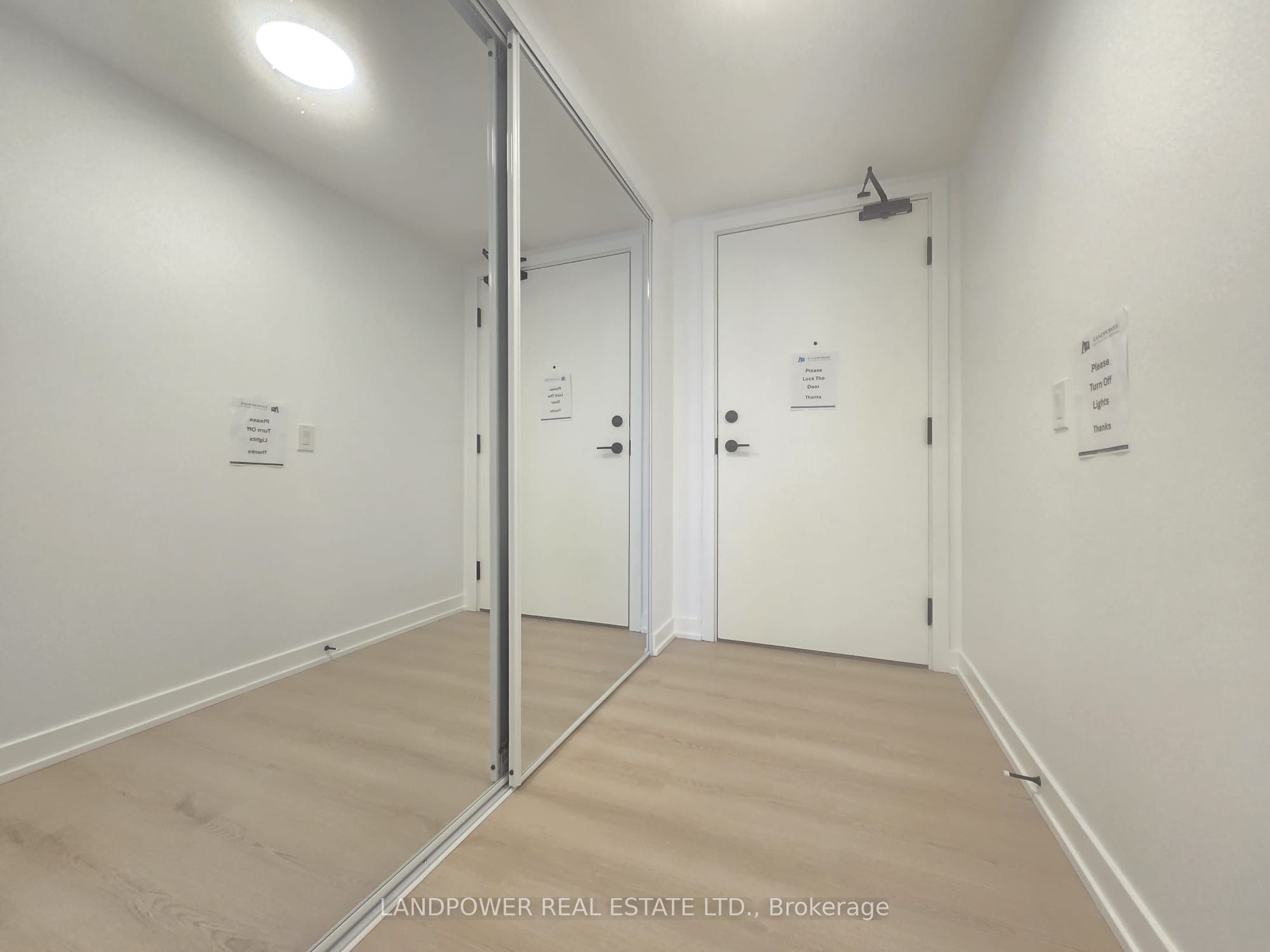 Additional image 3 of 1703-100 Queen Street E, Toronto, ON, M5C 0B5