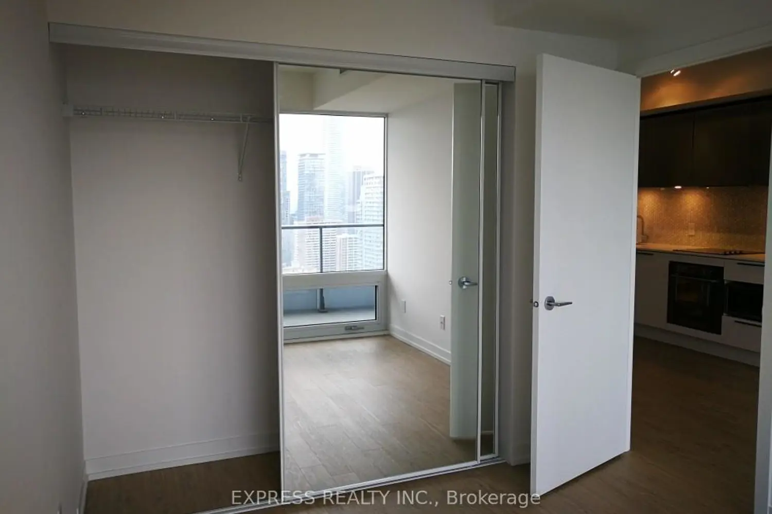 Additional image 6 of 85 Wood Street 4207