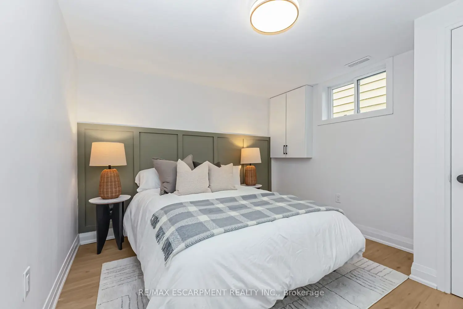 Additional image 18 of 487 East 37Th Street