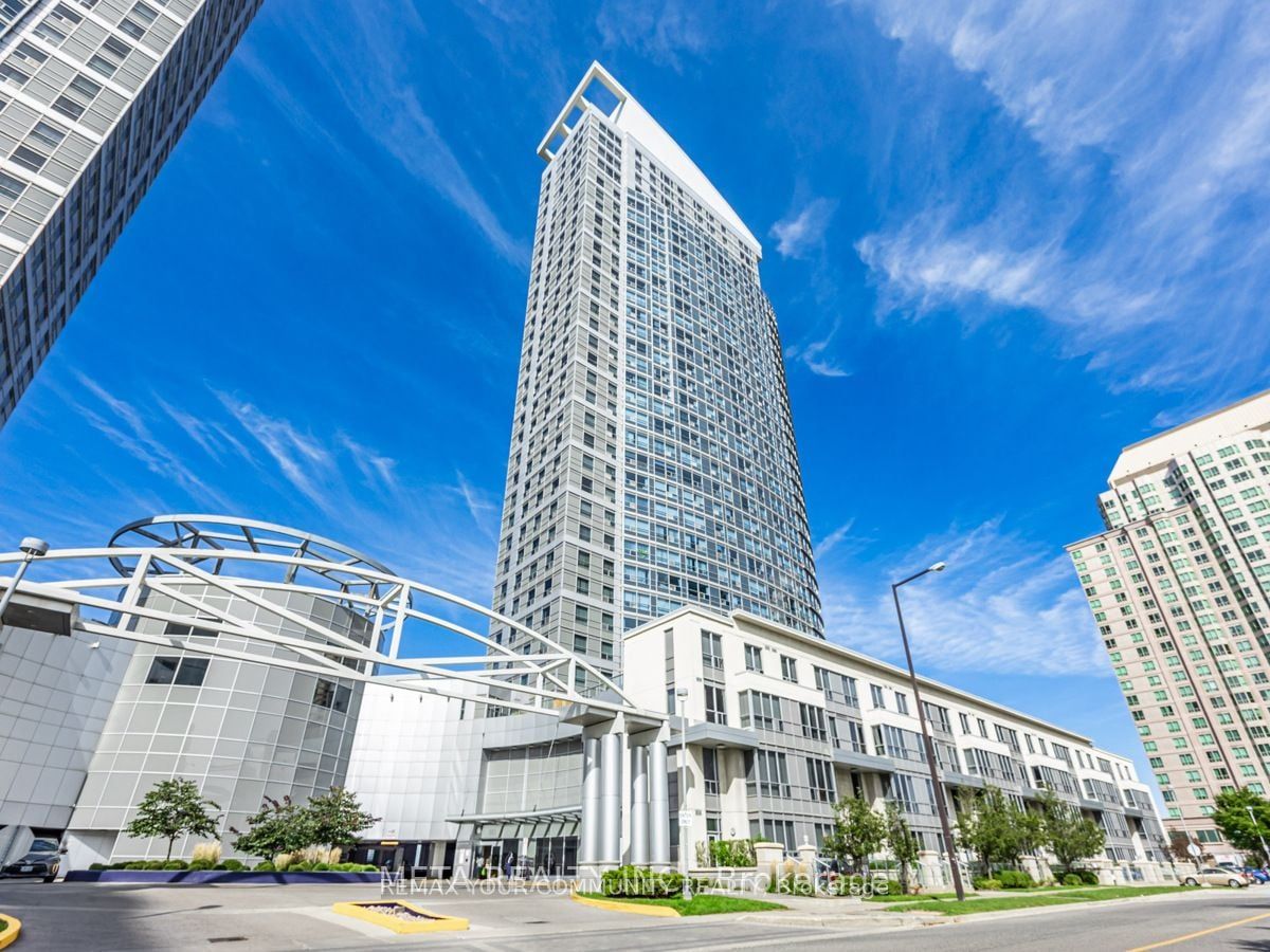 3002-38 Lee Centre Drive, Toronto, ON, M1H 3J7