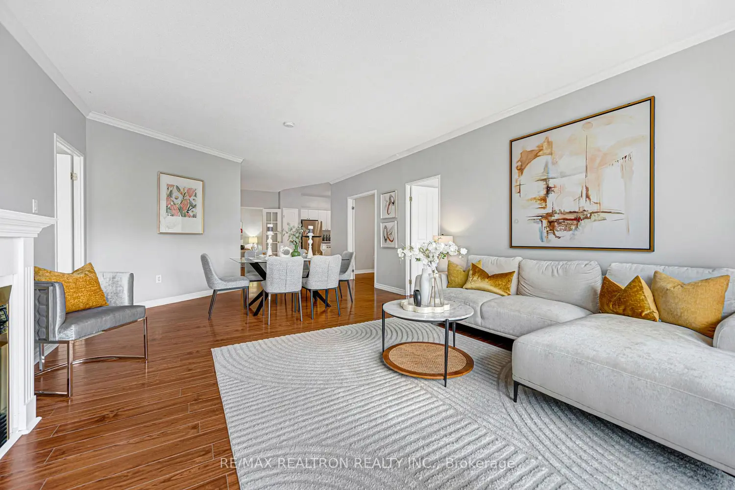 255 Keats Way 203 photo 4