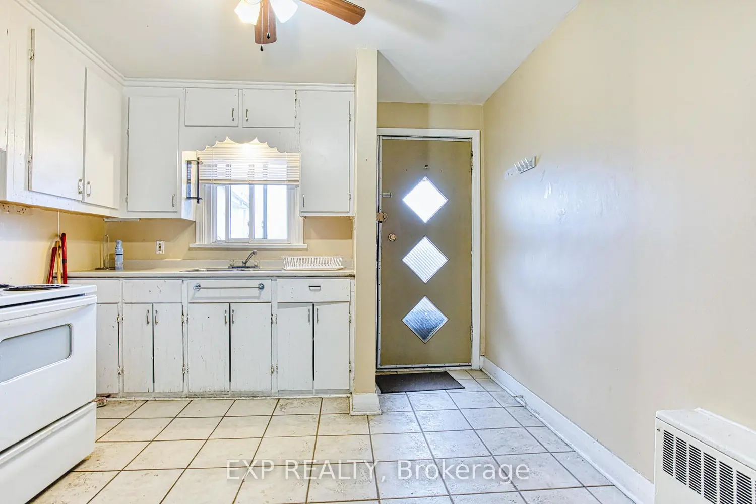 Additional image 9 of 4727-4729 Ferguson Street
